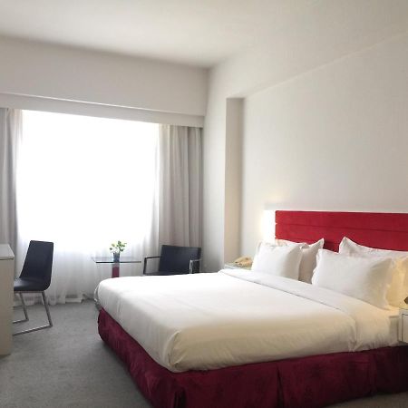 Borneo Royale Hotel Tawau Exteriör bild