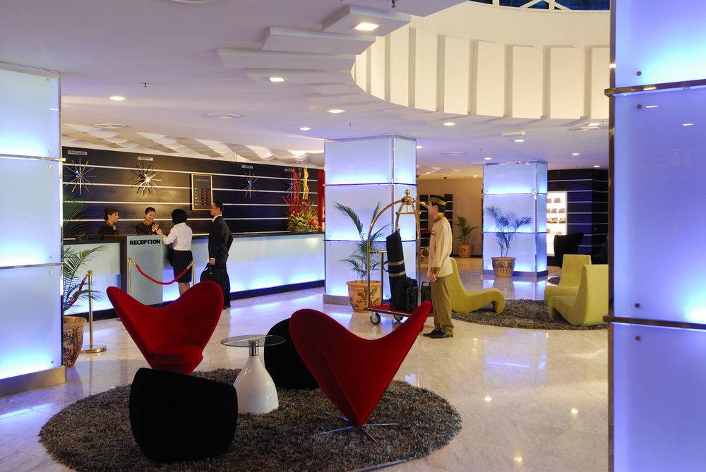 Borneo Royale Hotel Tawau Exteriör bild