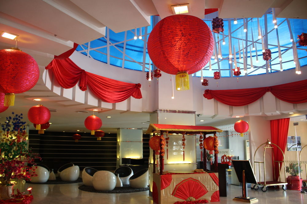 Borneo Royale Hotel Tawau Exteriör bild
