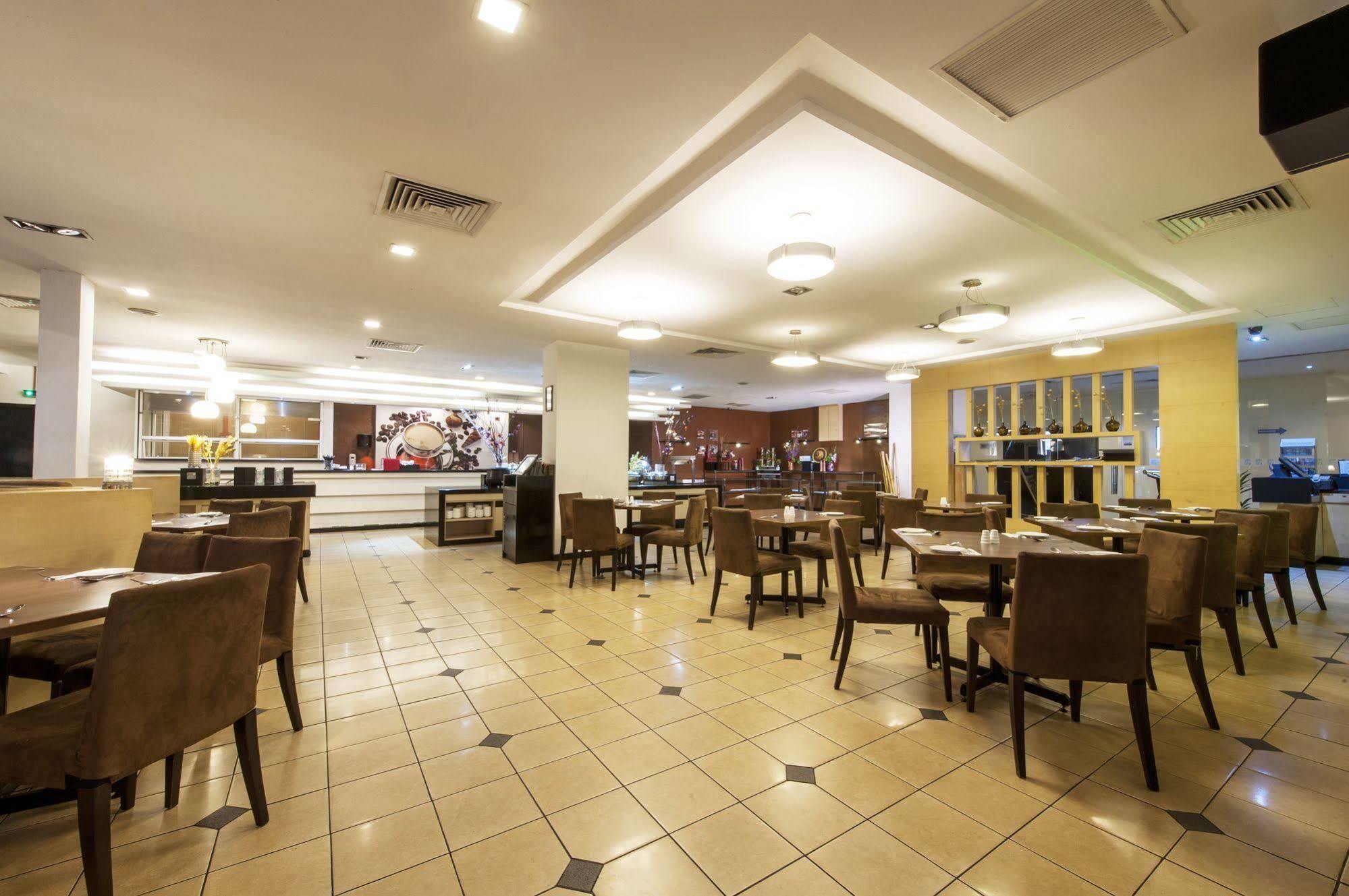Borneo Royale Hotel Tawau Exteriör bild
