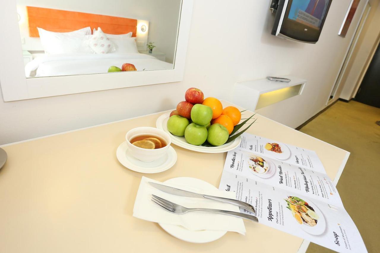 Borneo Royale Hotel Tawau Exteriör bild
